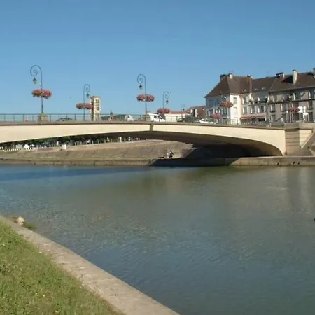 Hypercentre Aux Portes De Paris Et De La Champagne
